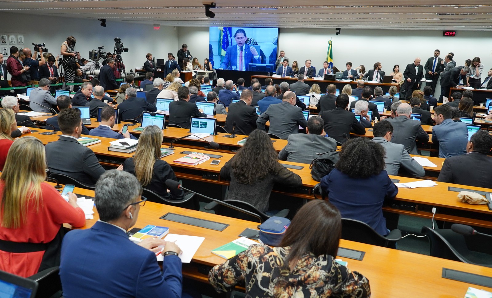 Comissão da Câmara discutirá reforma da Previdência nesta terça; saiba como será a sessão